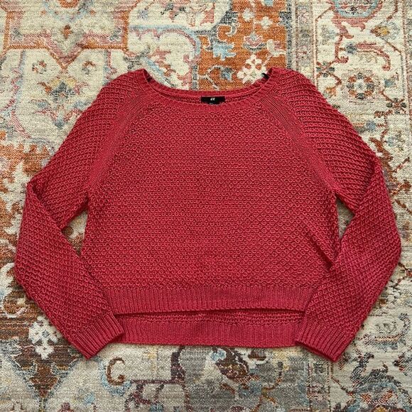 H&M Knitted Cropped Sweater  - Picture 1 of 5